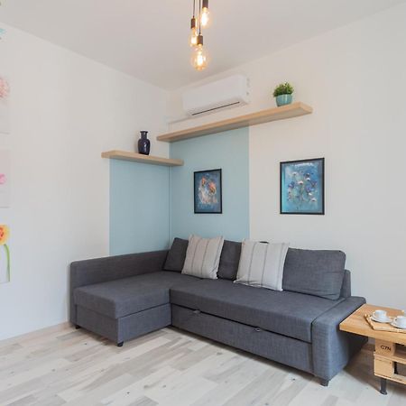 Old Court Hideaway By Rent All Комо Екстер'єр фото