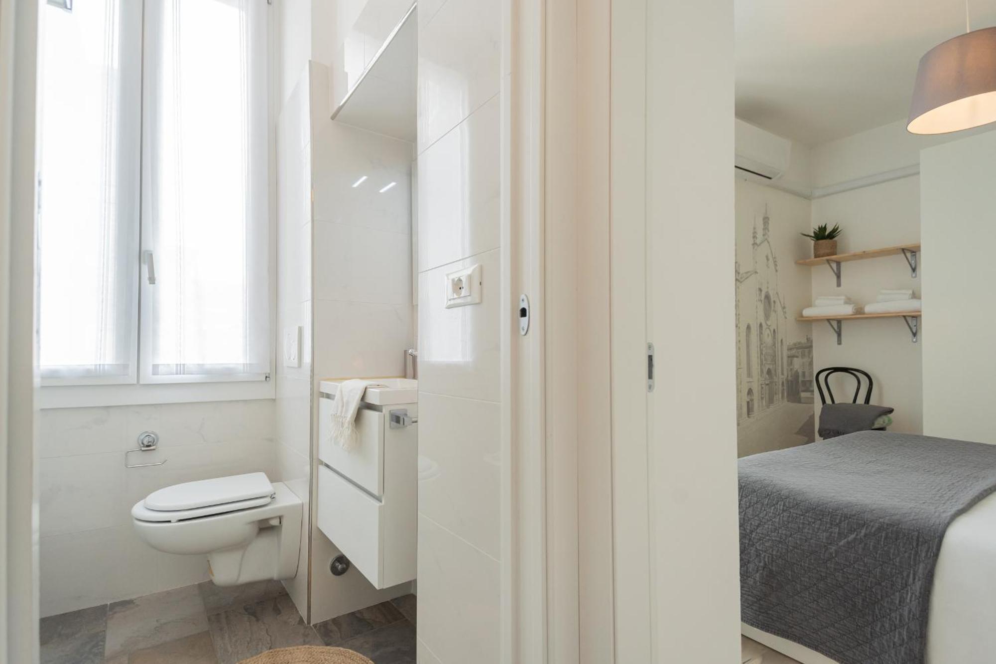 Old Court Hideaway By Rent All Комо Екстер'єр фото