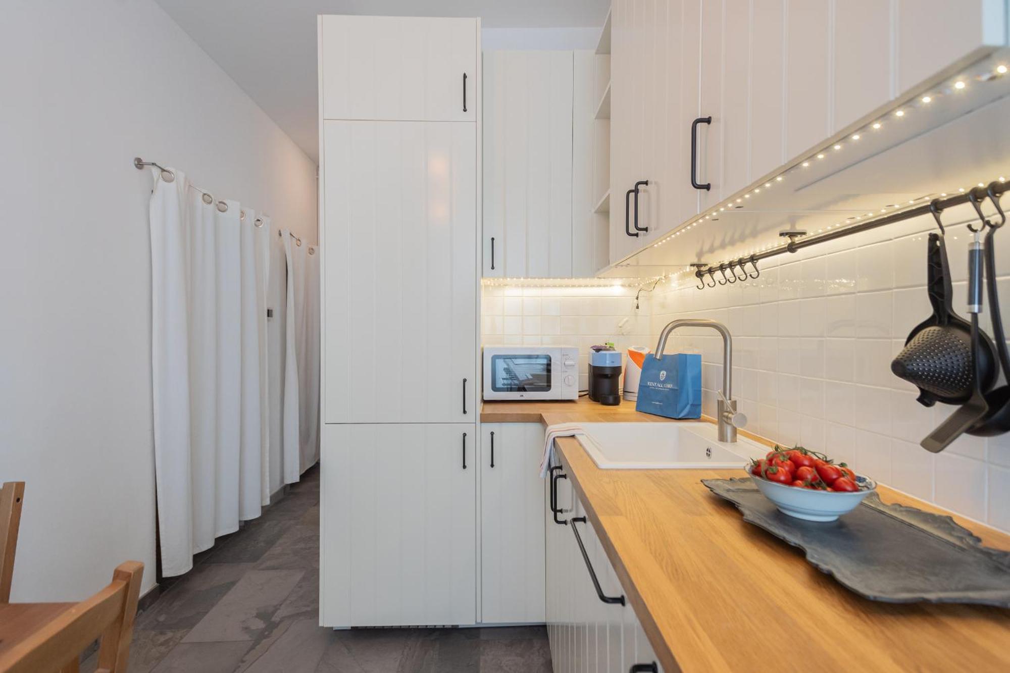 Old Court Hideaway By Rent All Комо Екстер'єр фото